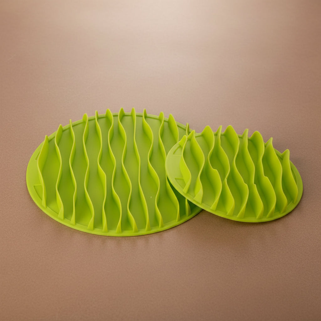 Slow Feeder Jungle Design